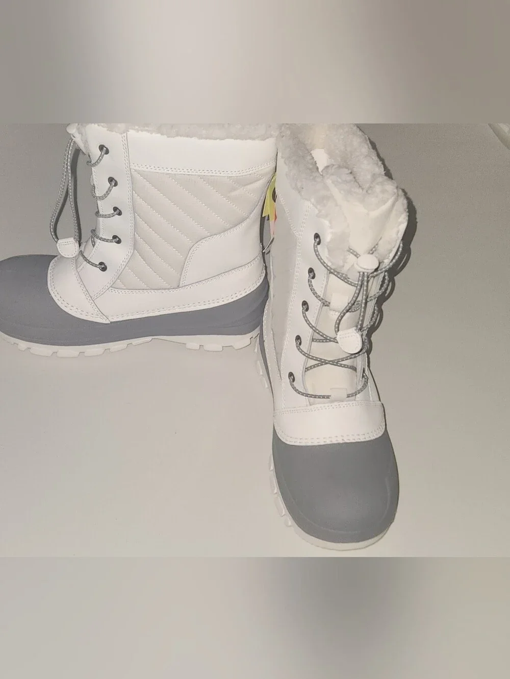 NEW All In Motion Girls' Skylar White Winter Boots Size 6 Big Girls